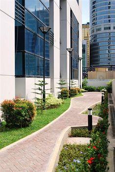 Bsa Twin Tower Ortigas Apartamento Mandaluyong Exterior foto
